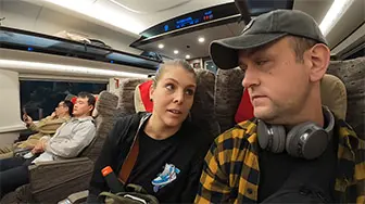 China's Trains are INCREDIBLE
